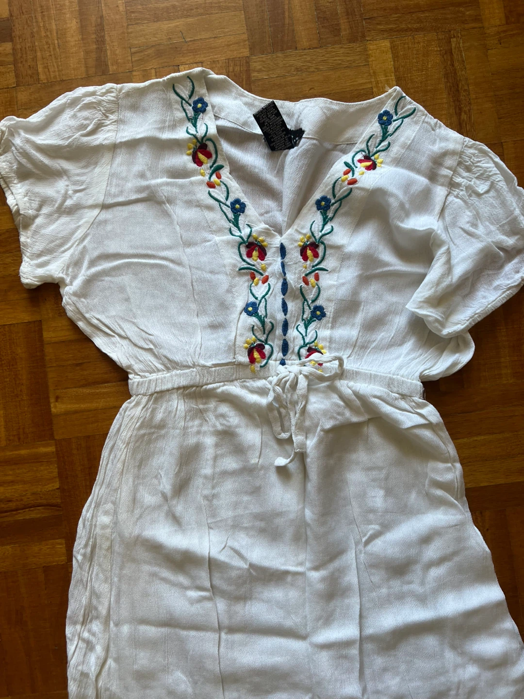 2 dresses - photo 2