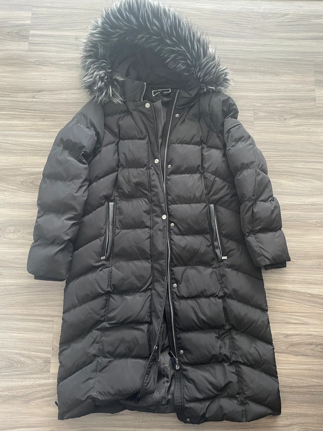 Melanie Lyne Black Puffer Coat with Faux Fur Hood - Size G