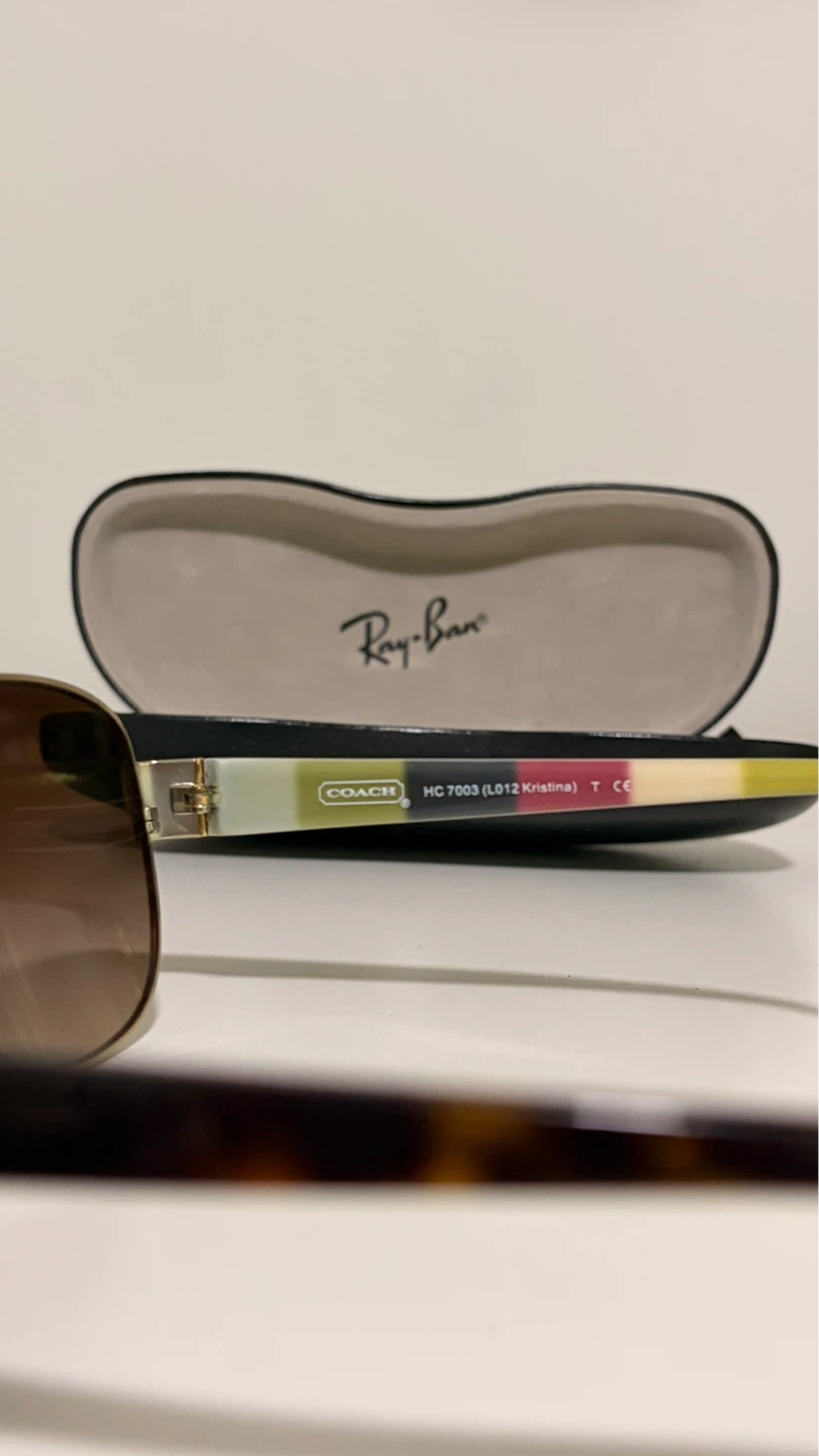 Coach HC 7003 (L012 Kristina) Sunglasses - photo 3