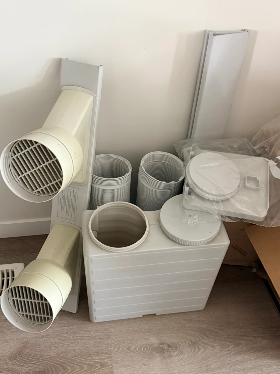 Danby Portable Air Conditioner DPAC10030-1 - photo 4
