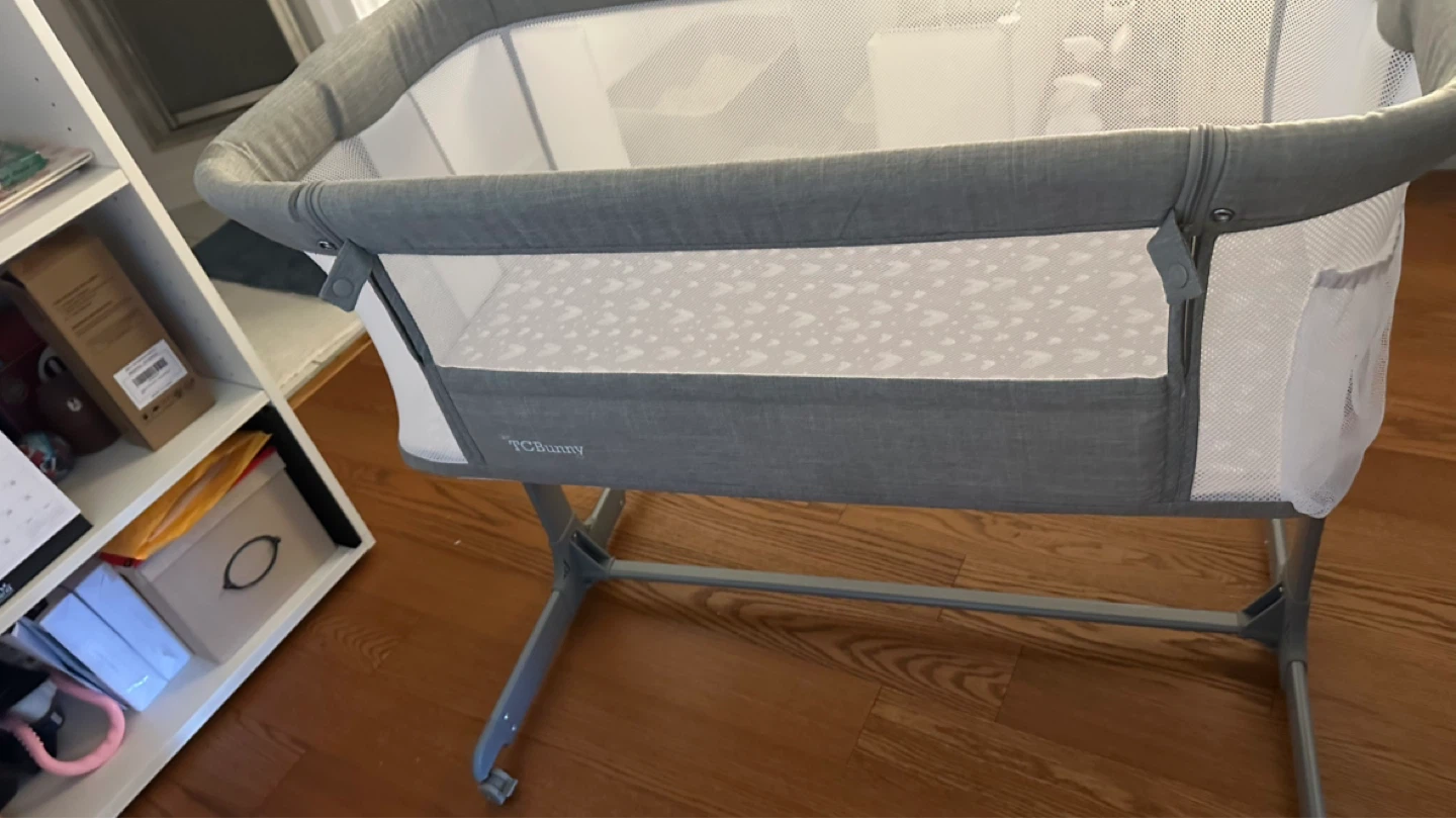 TCBunny Bassinet with Sheets - photo 3