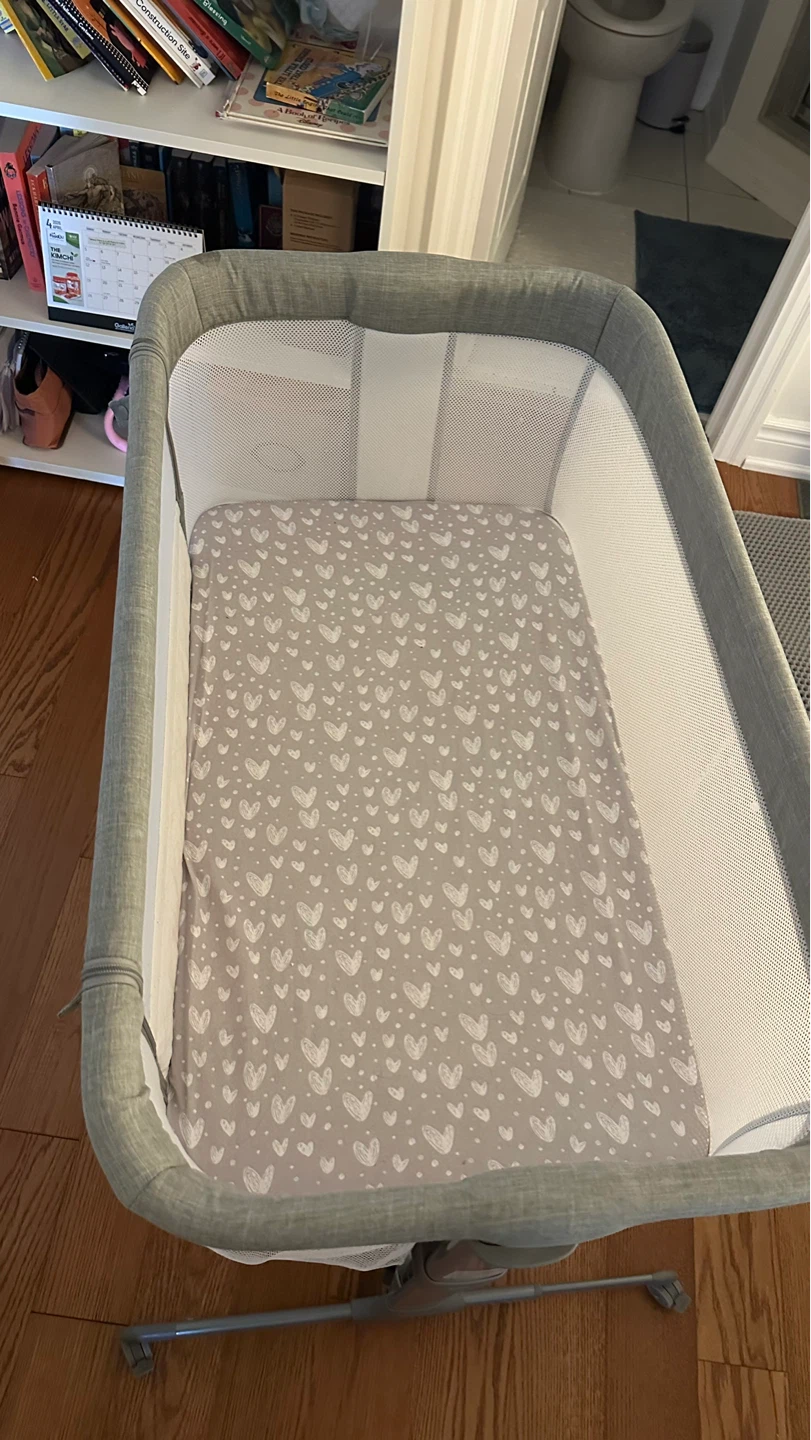 TCBunny Bassinet with Sheets - photo 4