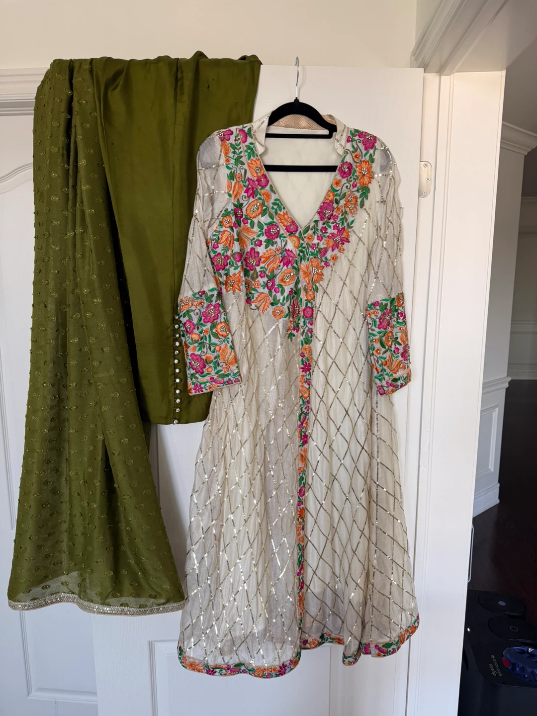 Women's Embroidered Kurti with Pants