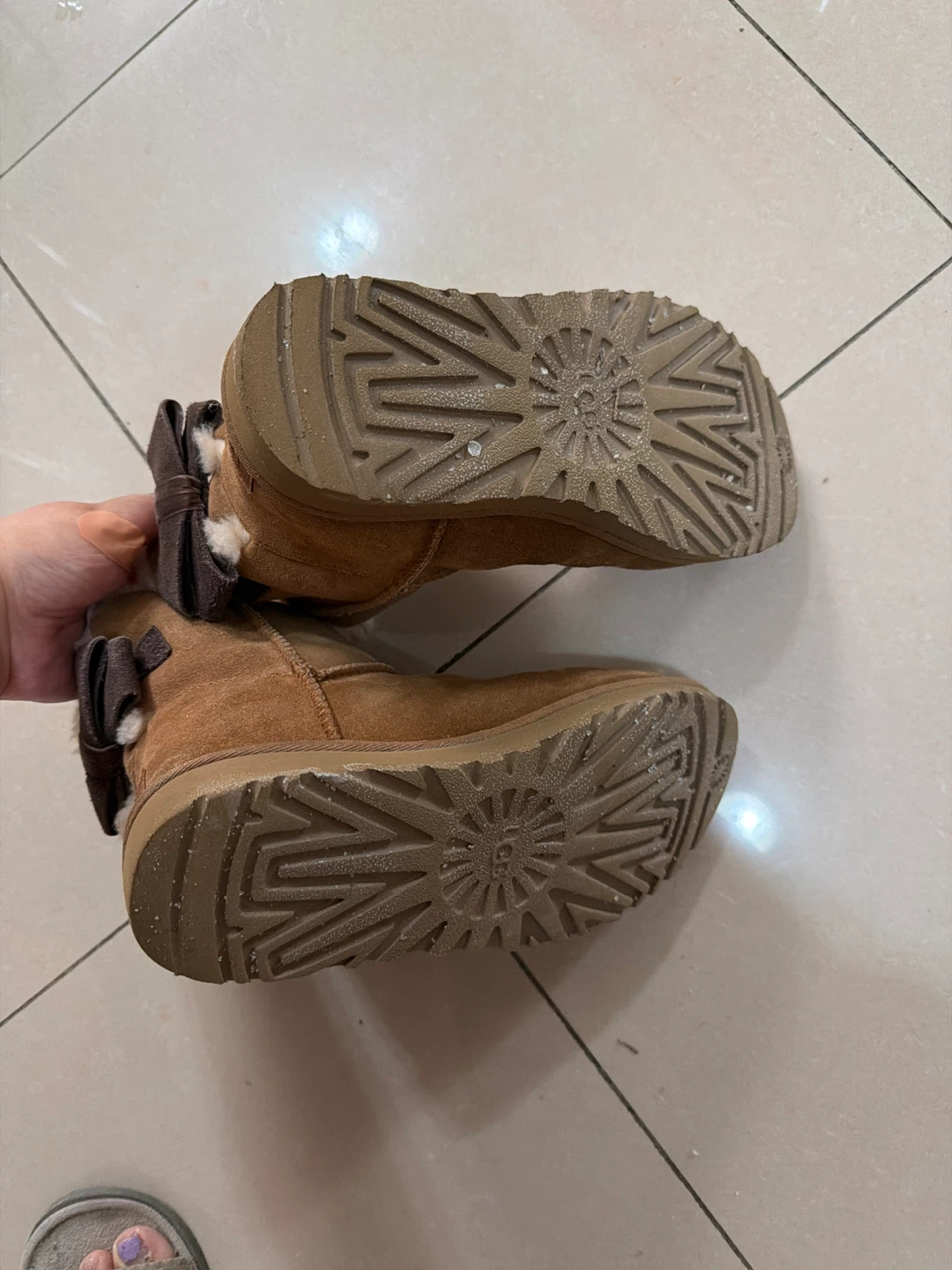 UGG Australia Bow Boots - Size 8 - photo 3