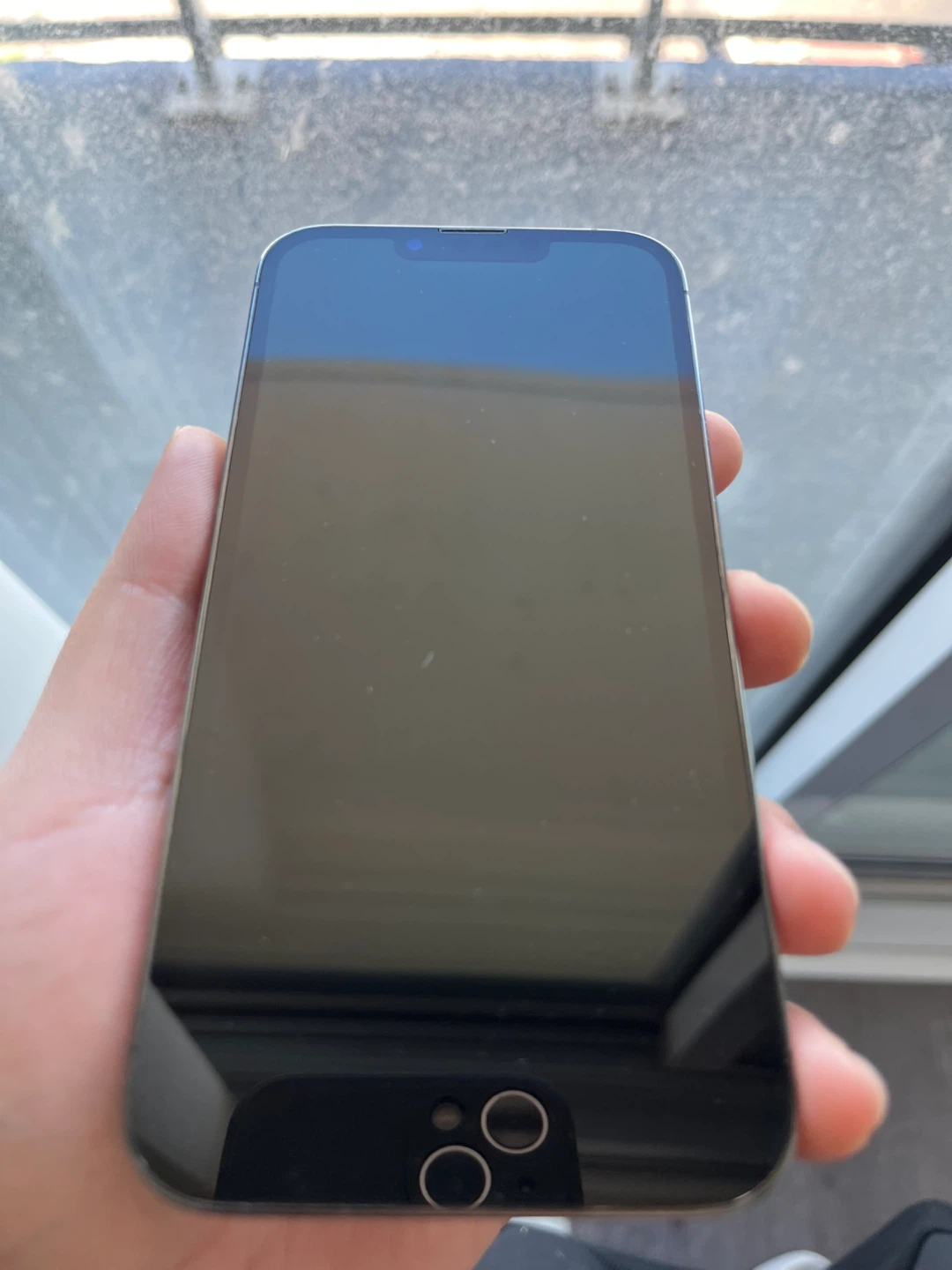 Apple iPhone 13 Pro - photo 2