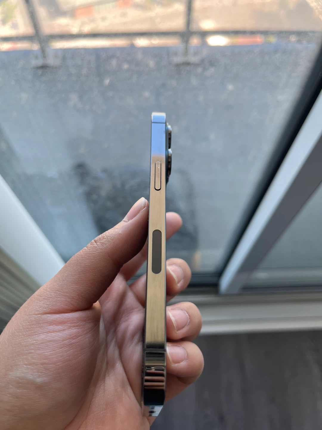 Apple iPhone 13 Pro - photo 4