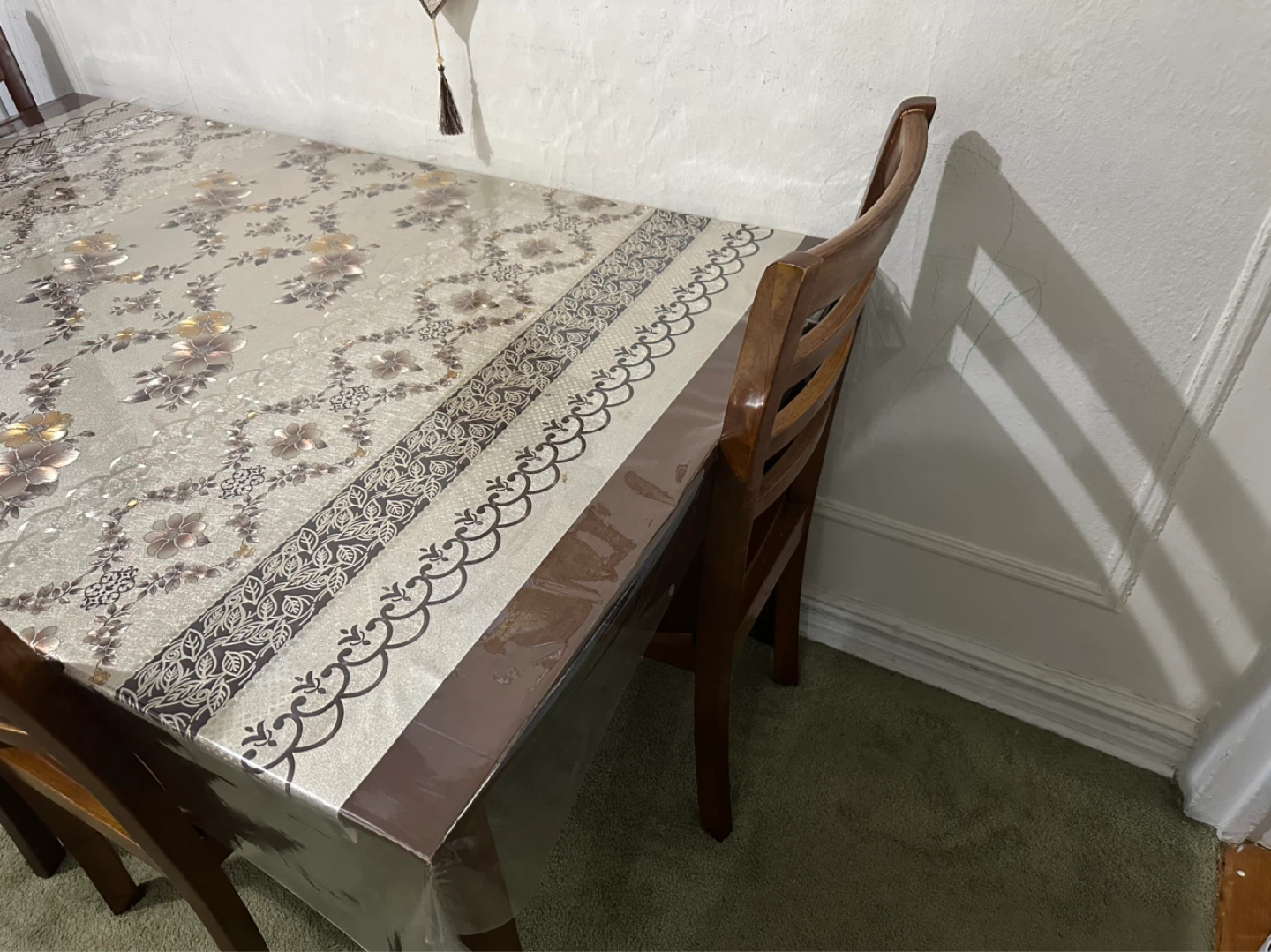 Dinner table - photo 4