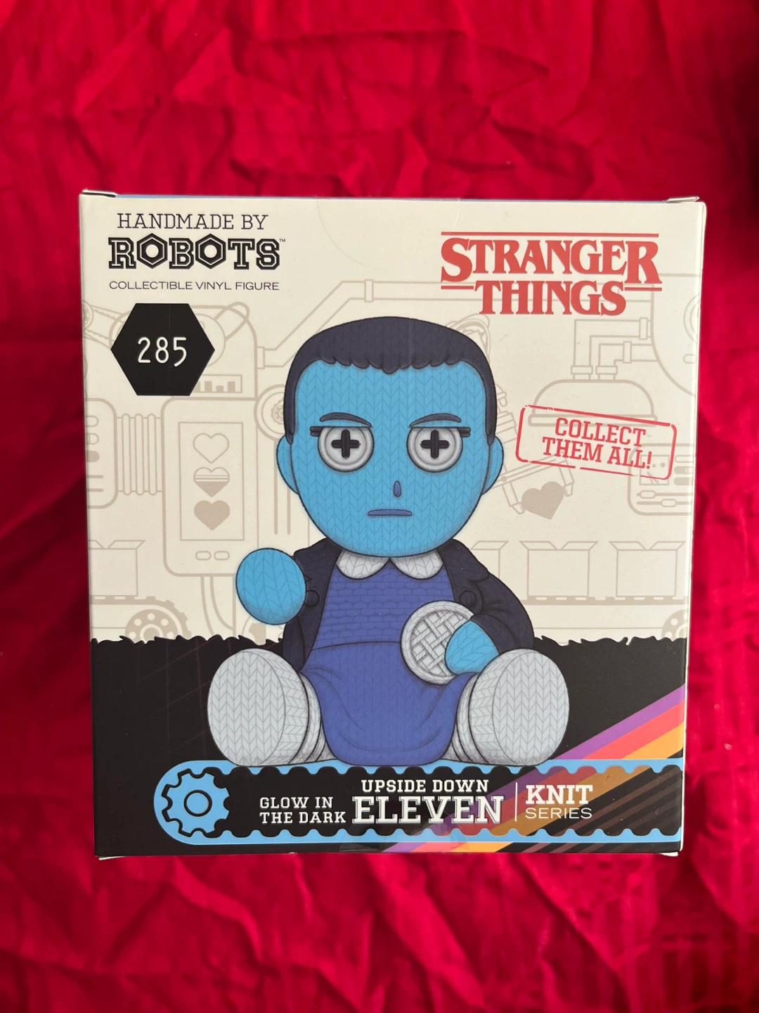 Stranger Things Fan Expo Exclusive Vinyl Figure - photo 3