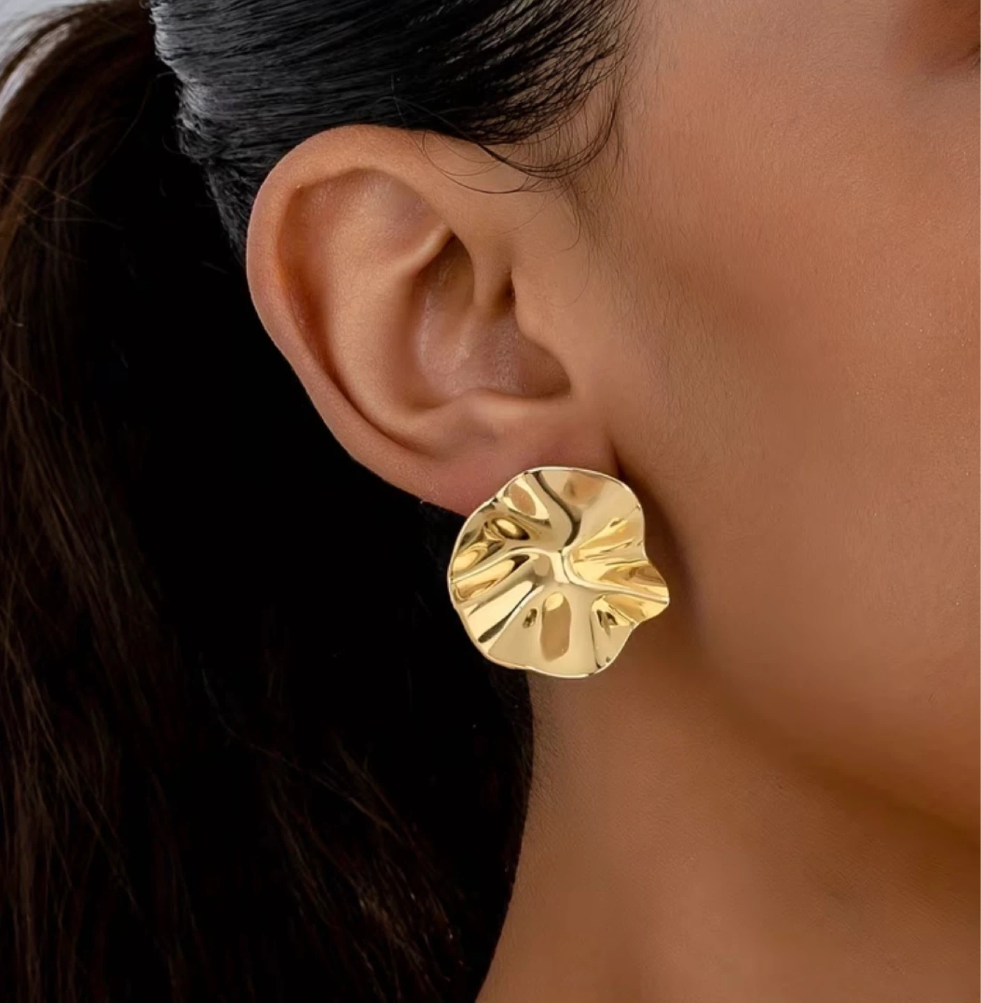 Gold Sunburst Disc Stud Earrings - photo 2