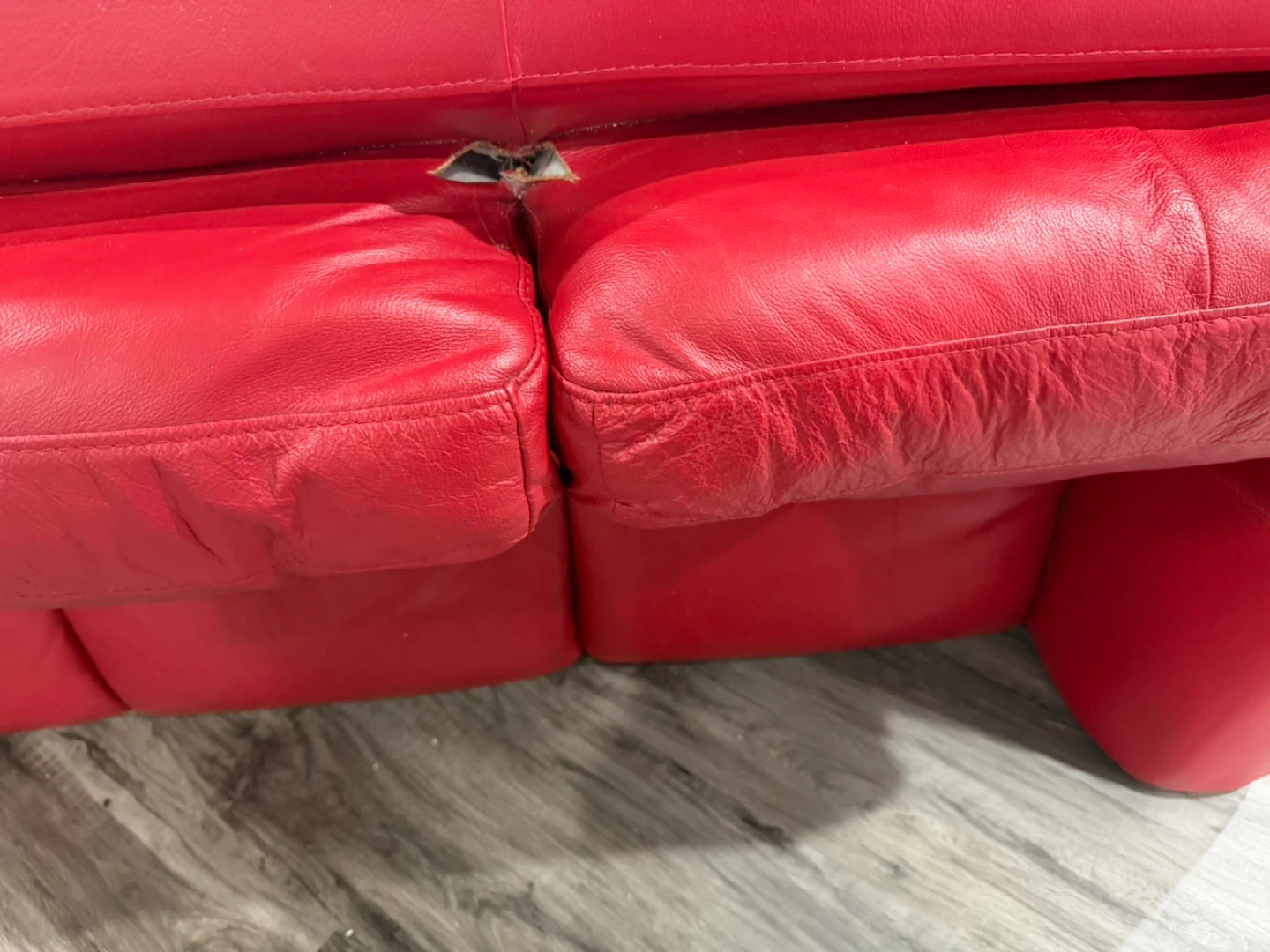Red Leather Loveseat and Armchair Set - photo 2