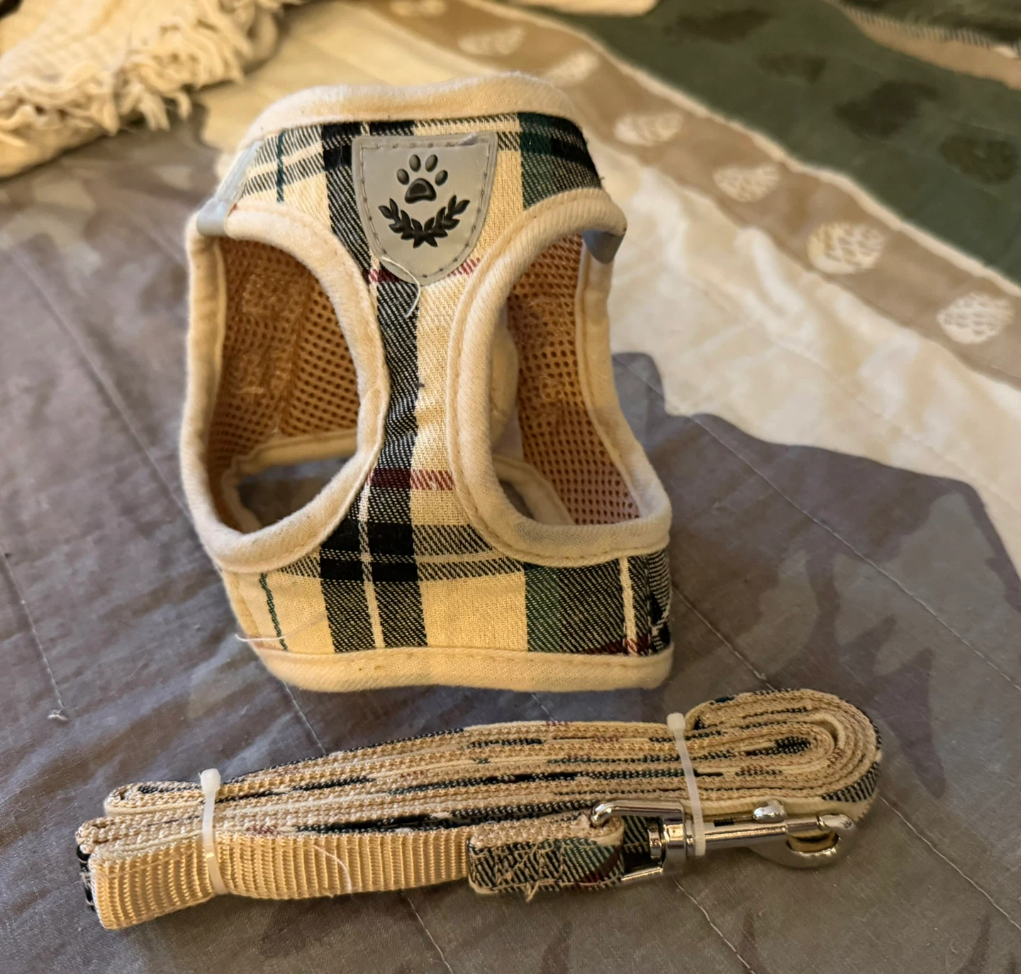 Plaid Dog Harness and Leash Set