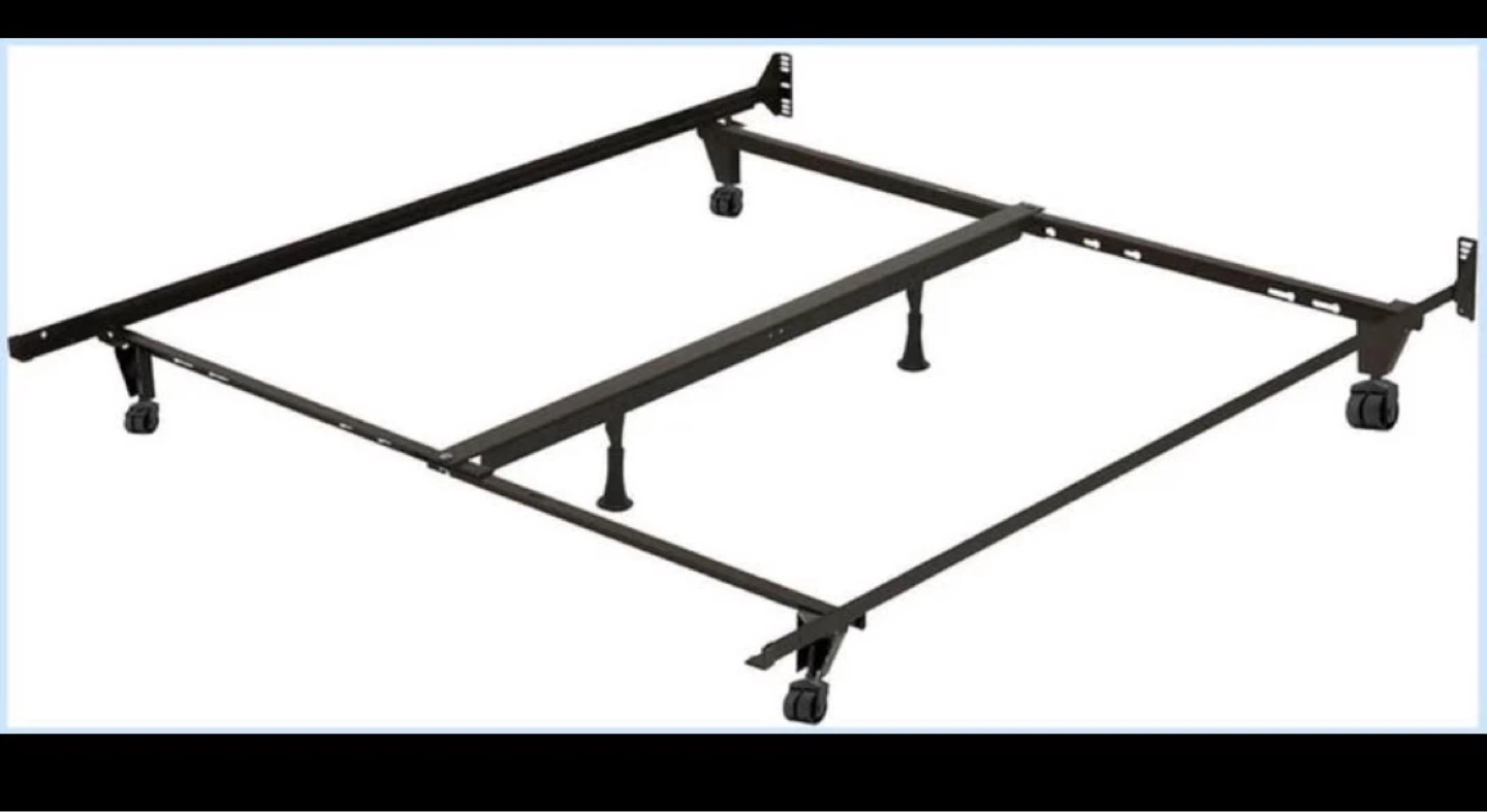 Full/Queen/King metal bedframe with caster wheels