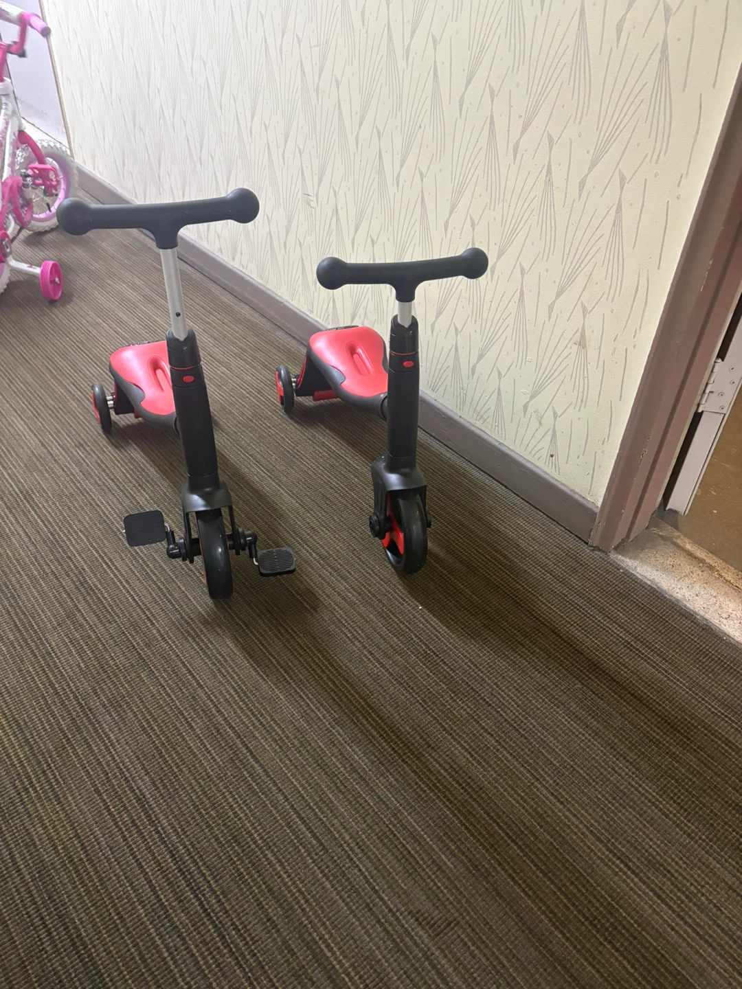 3 in 1 scooters plays music
