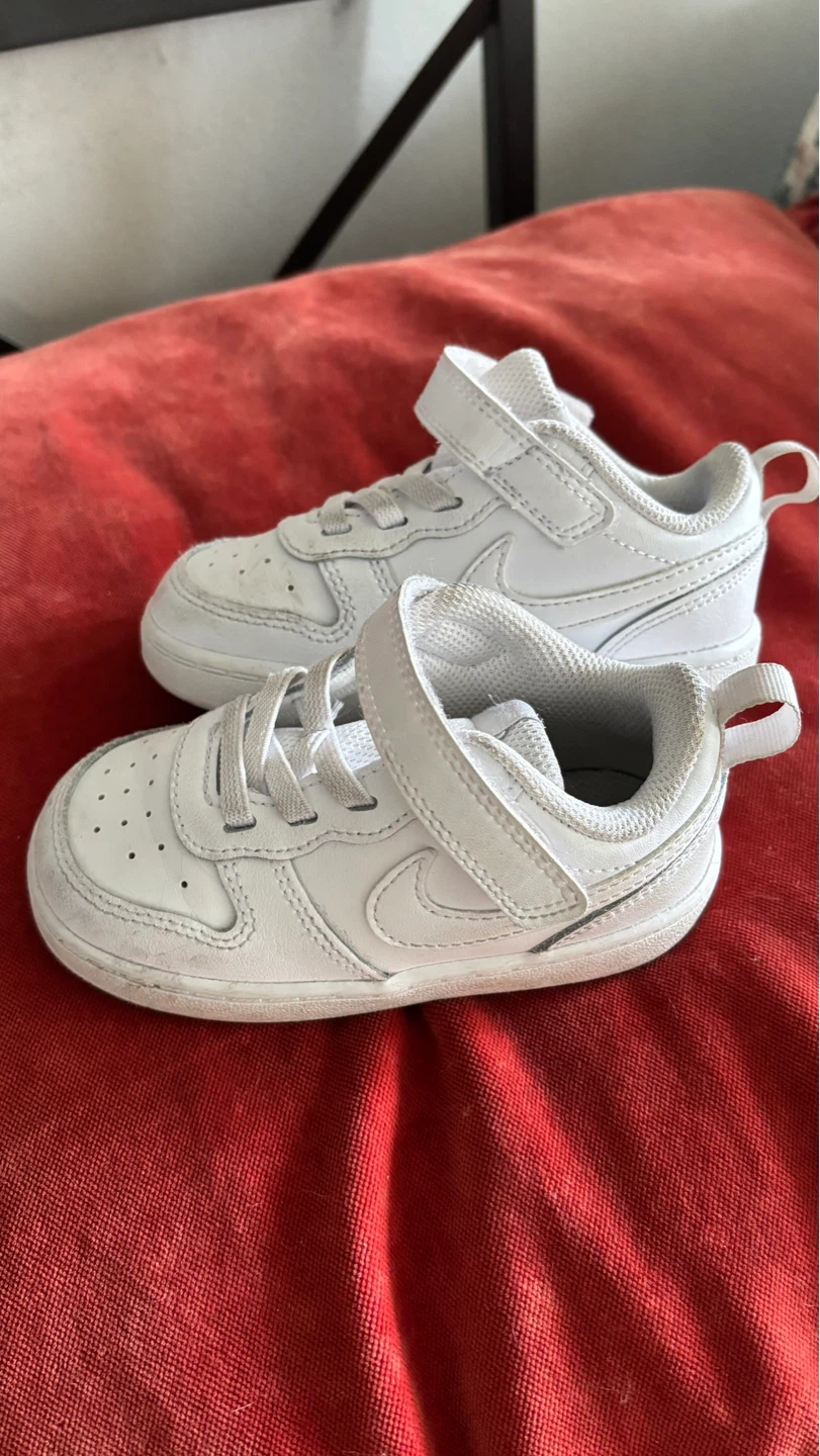 Nike White Toddler Shoes - photo 2