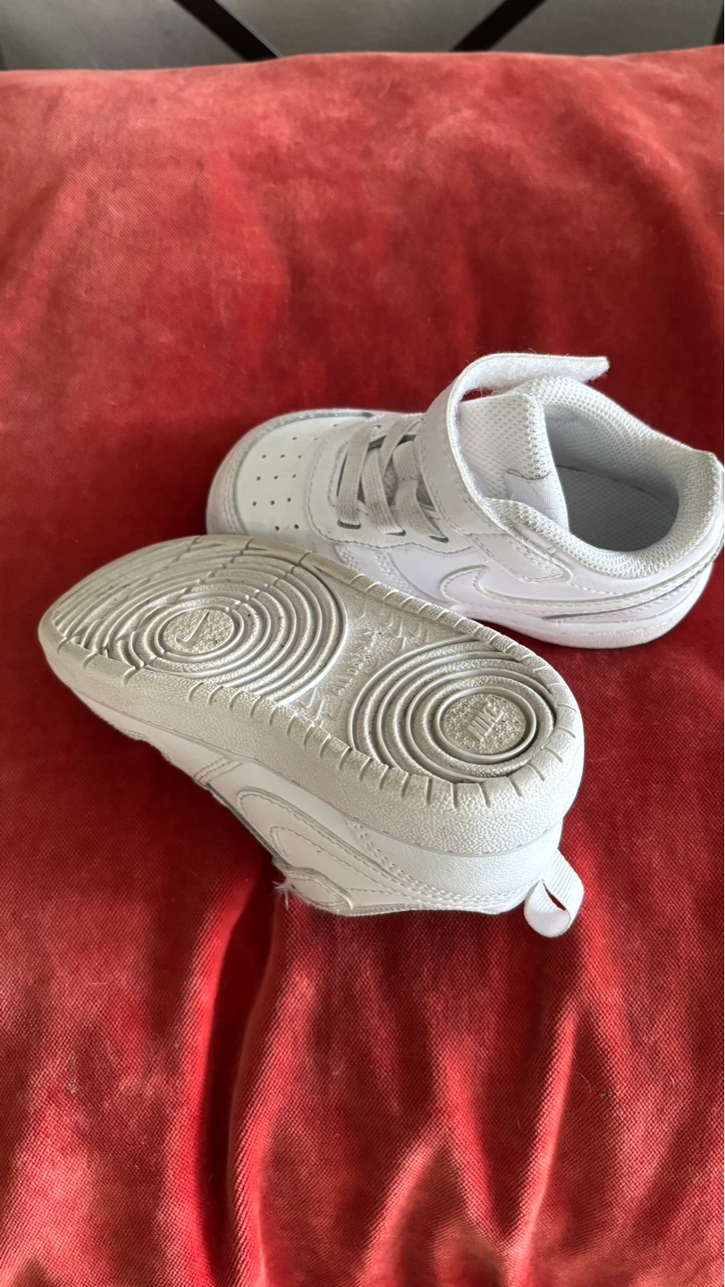 Nike White Toddler Shoes - photo 3