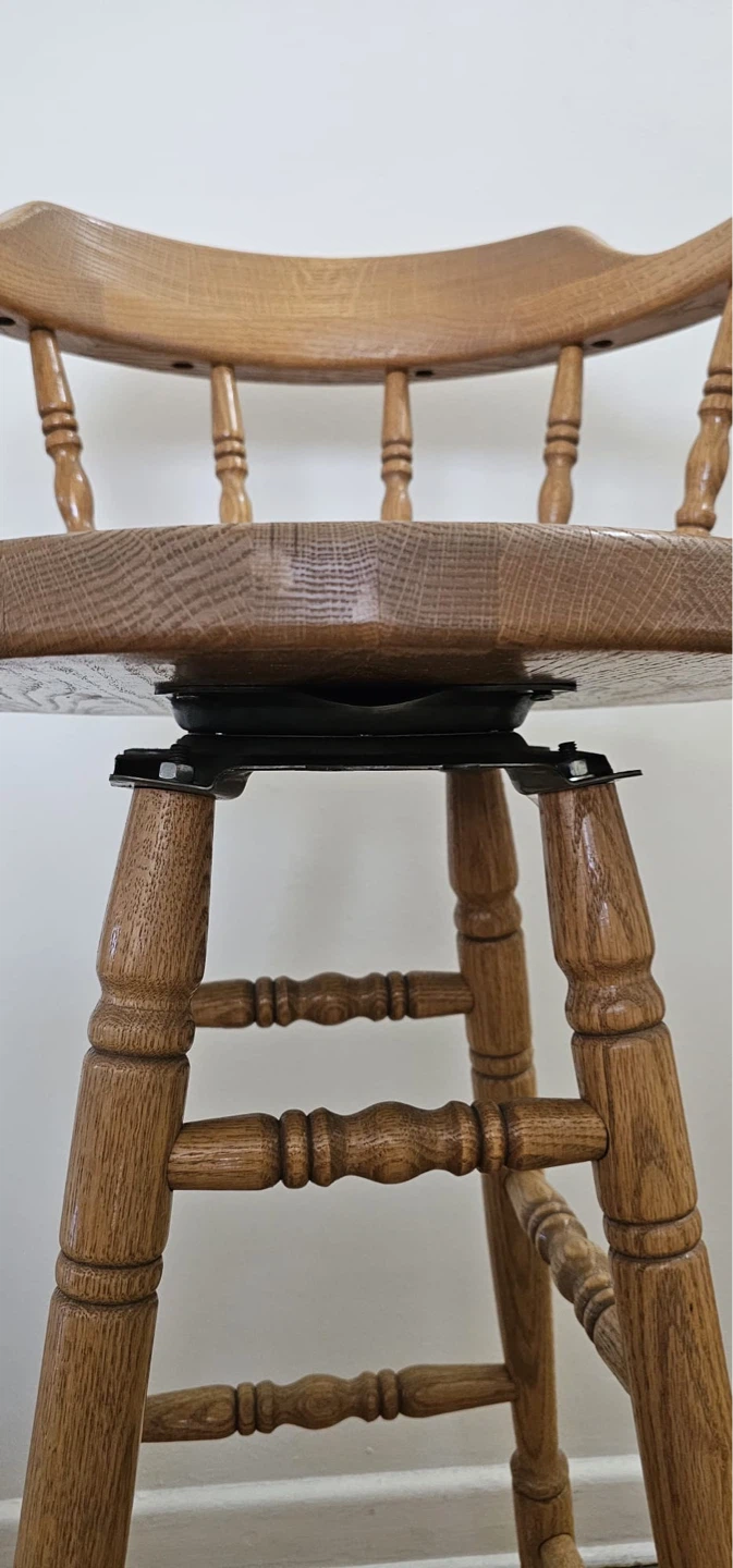 Set of 4 Wooden Swivel Bar Stools - photo 3