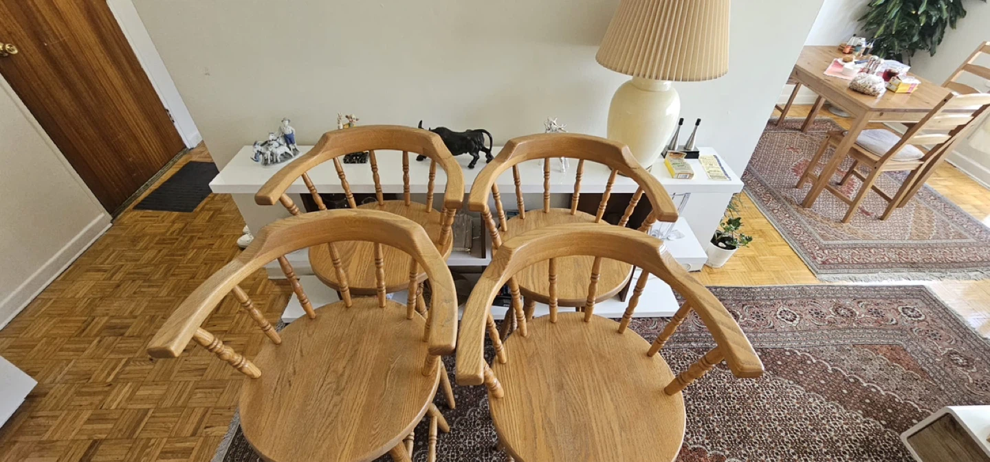 Set of 4 Wooden Swivel Bar Stools - photo 4