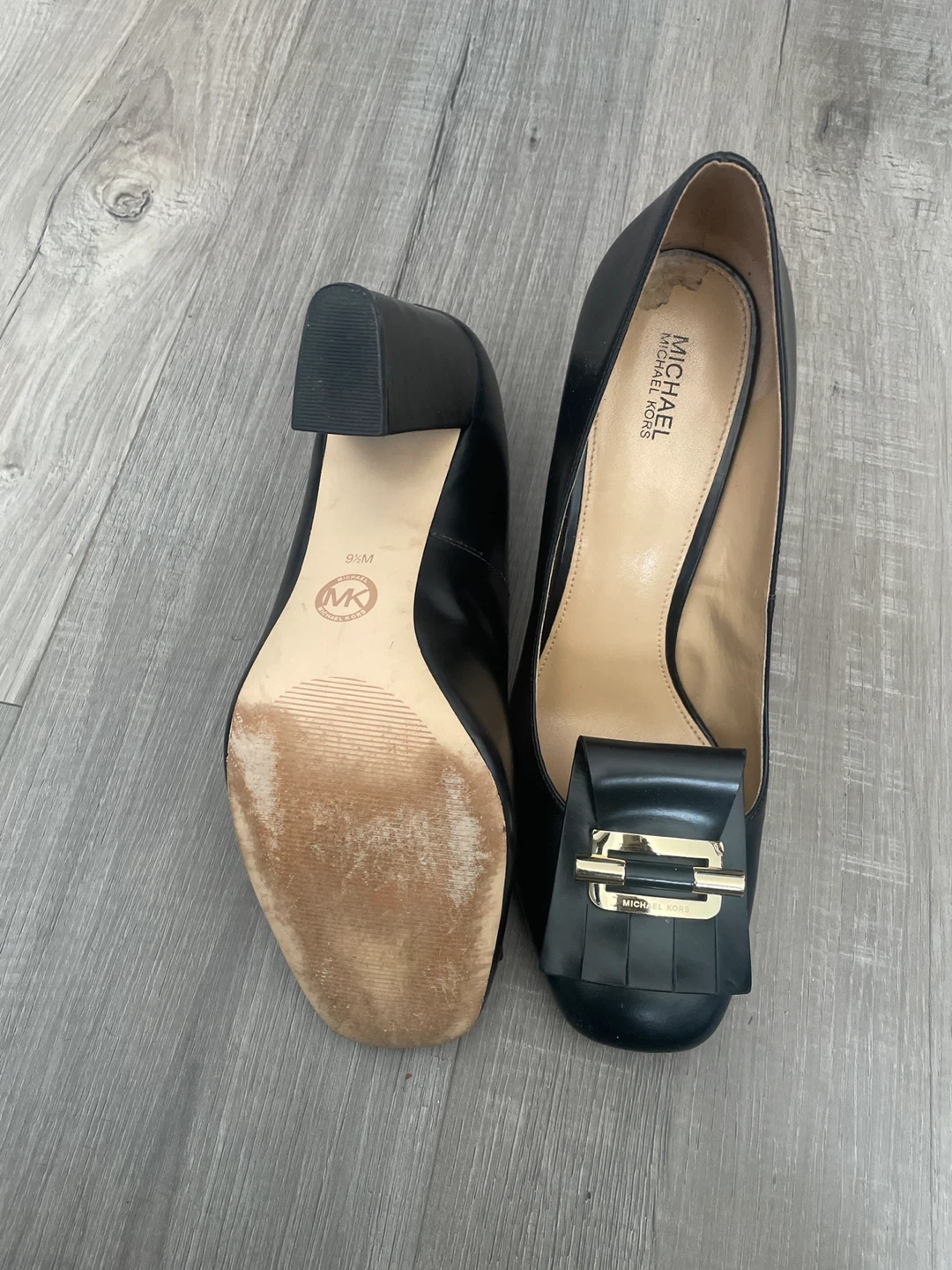 Michael Kors Black Leather Heels Size 9.5 - photo 5