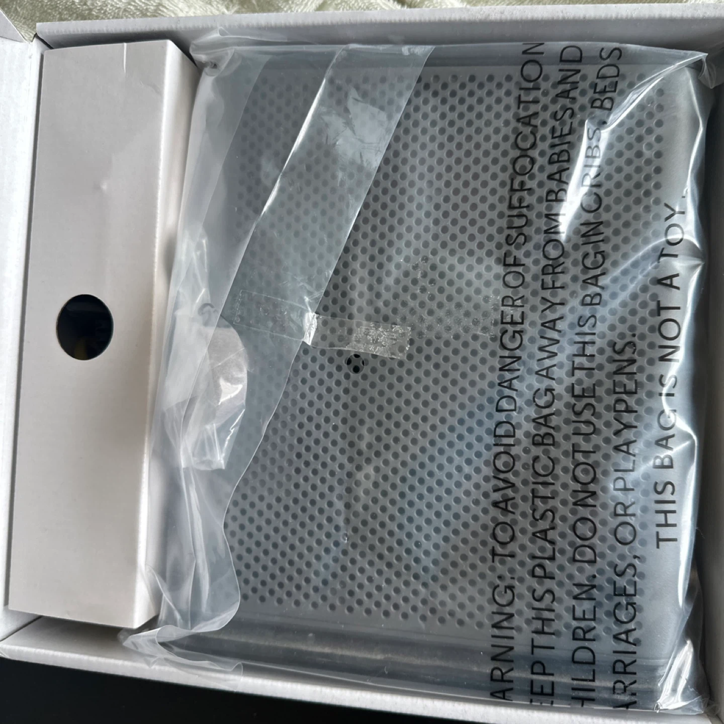 Motorola MG7315 Cable Modem Plus N450 Wi-Fi Router - photo 2