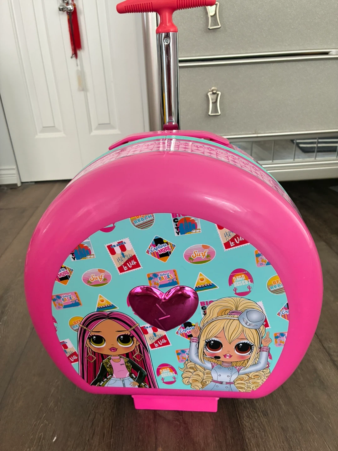 LOL Surprise Rolling Suitcase Toy - photo 2