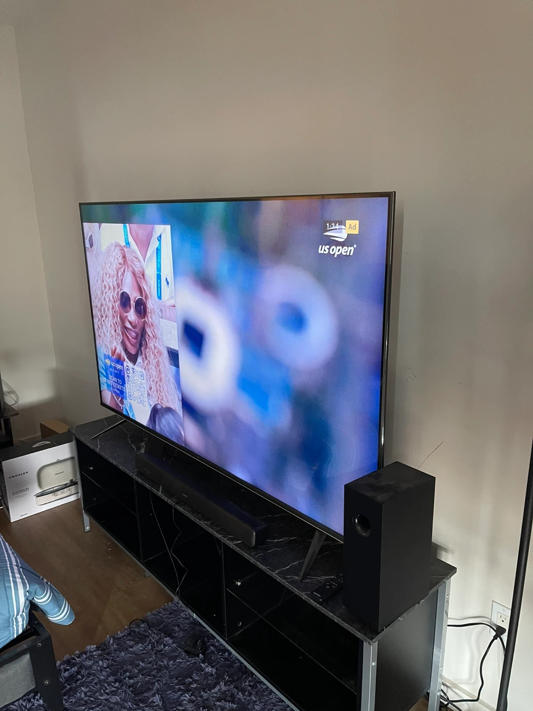 75” Amazon Fire Smart Omni series 4K UHD Television