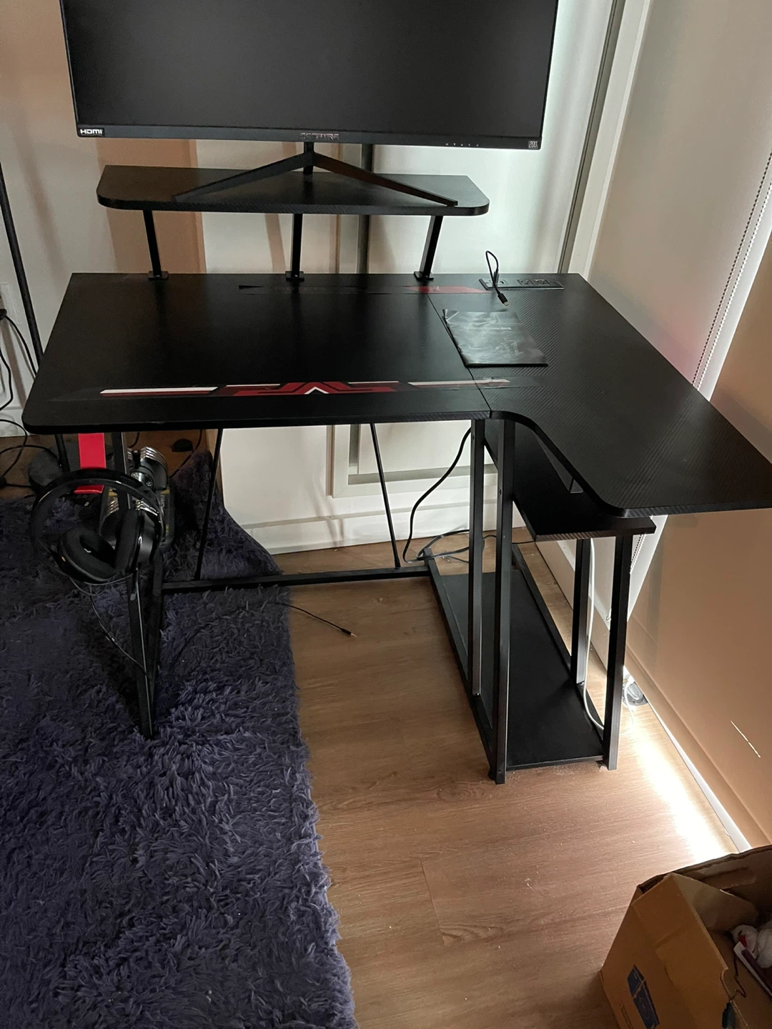 Gaming Desk - photo 2
