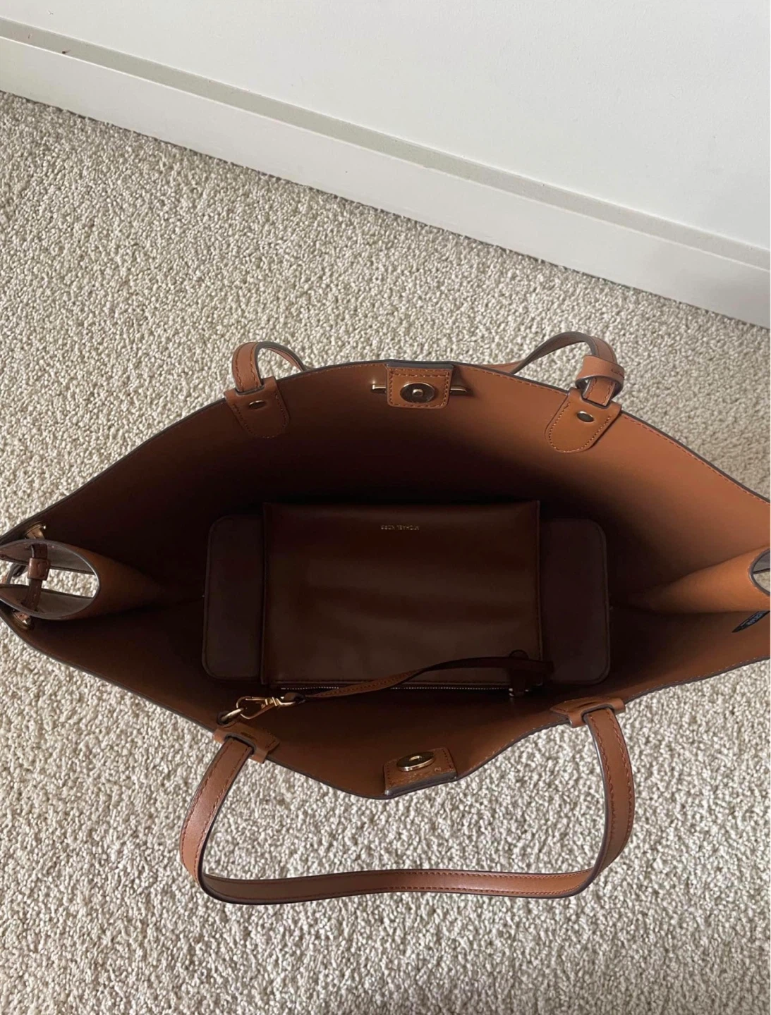 MK Edith Large Leather Tote Bag - photo 4
