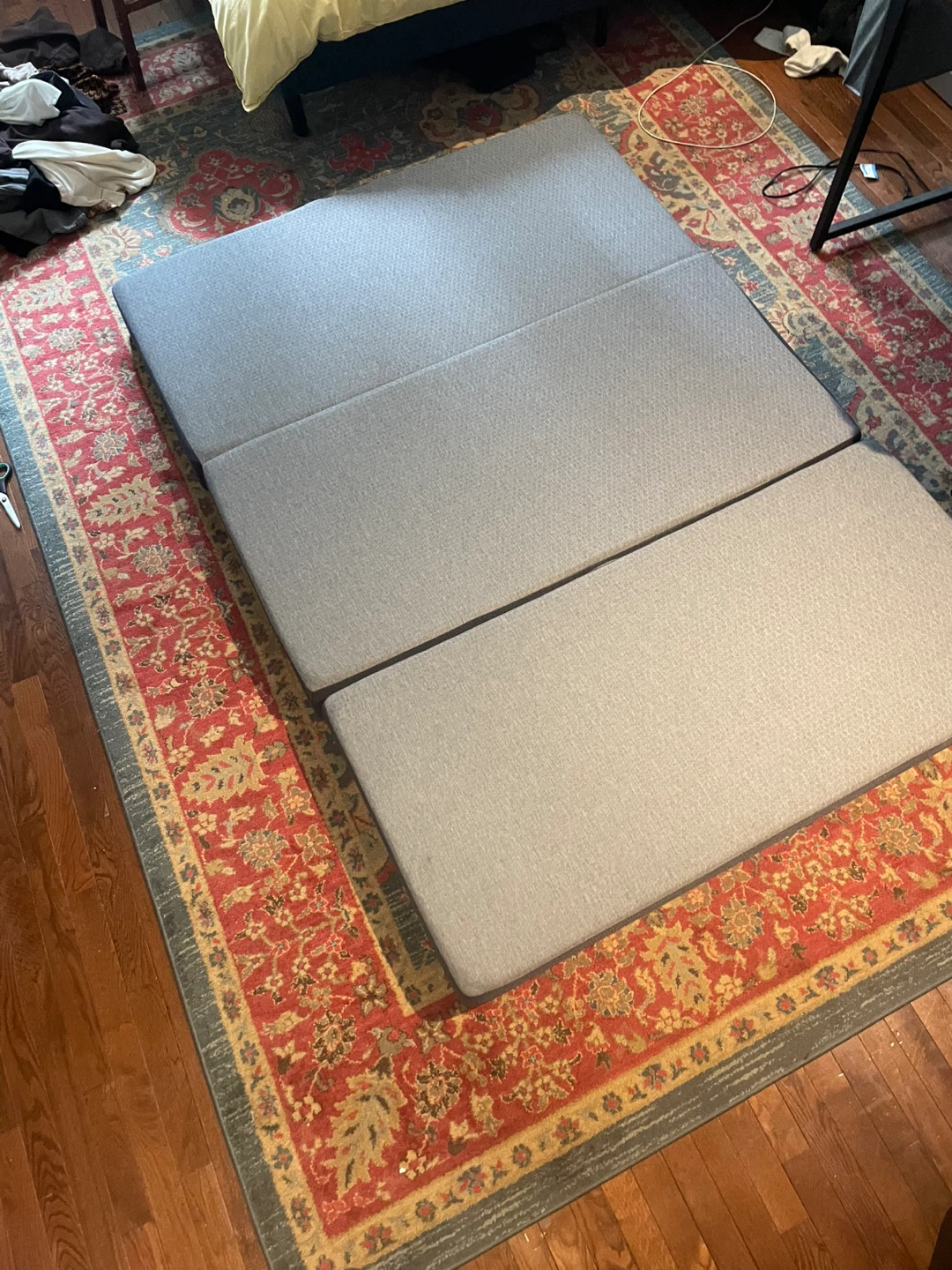 MUST GO BY 5/31 Tri-Fold Foam Mattress Pad - photo 3