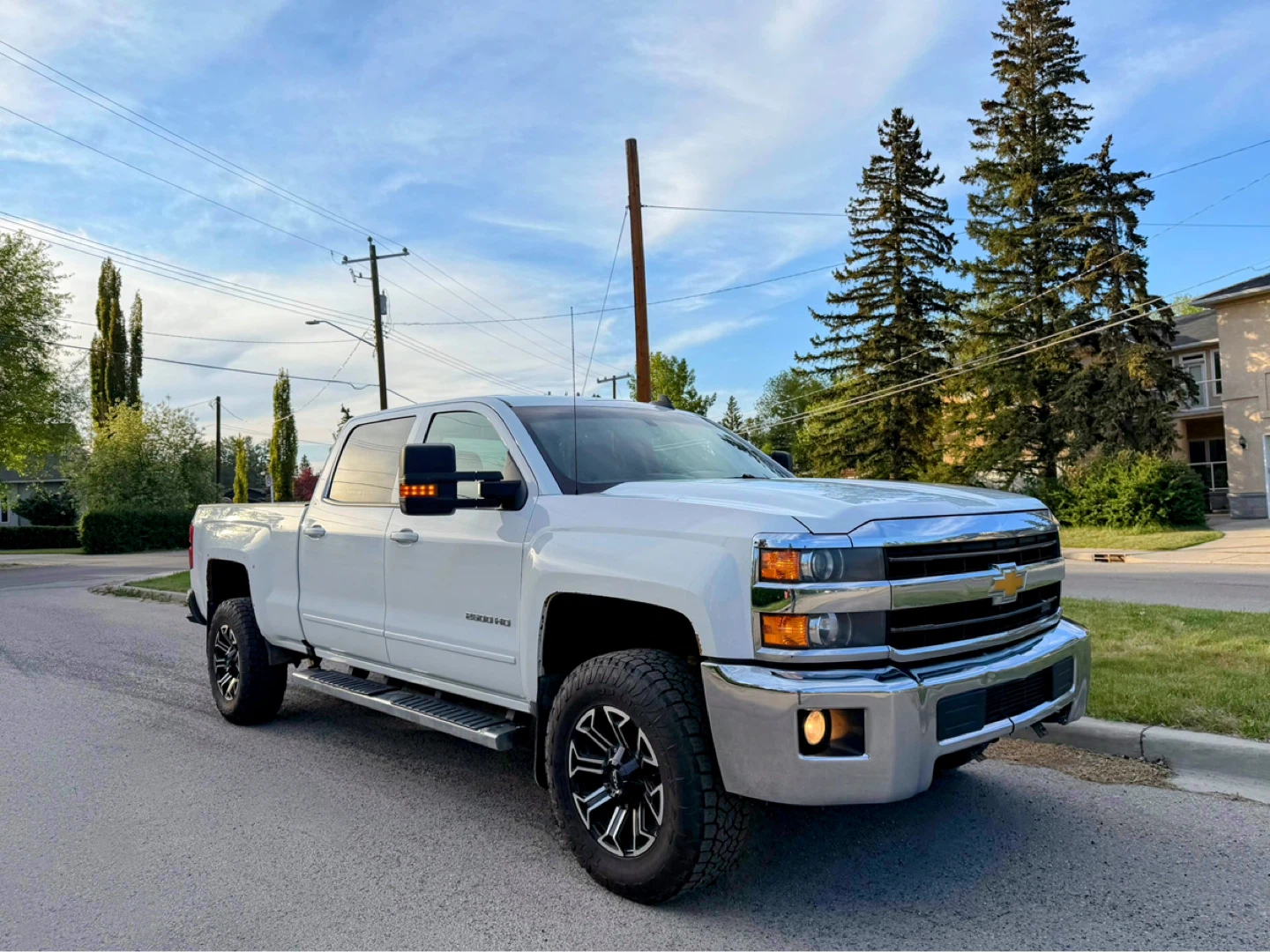 2019 Chevrolet Silverado 2500HD LT Z71 4WD Crew Cab