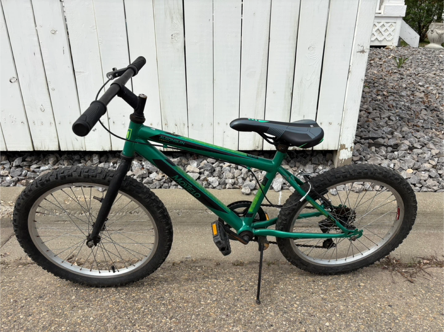 Green Movelo bike 20inch