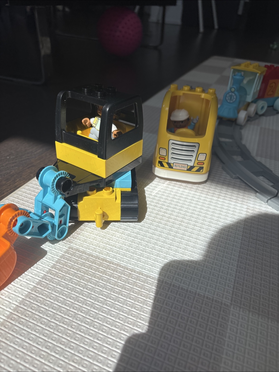 LEGO DUPLO Number Train Set - photo 2