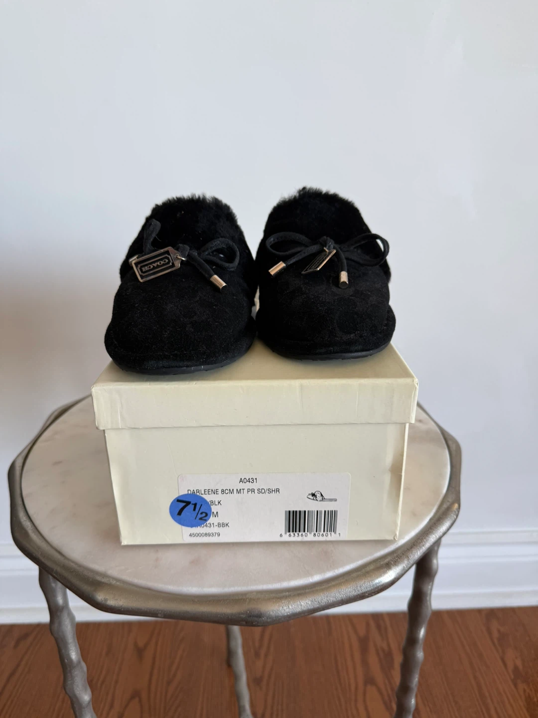 Coach Black Suede Shearling Lined Slippers size 7.5 - photo 3