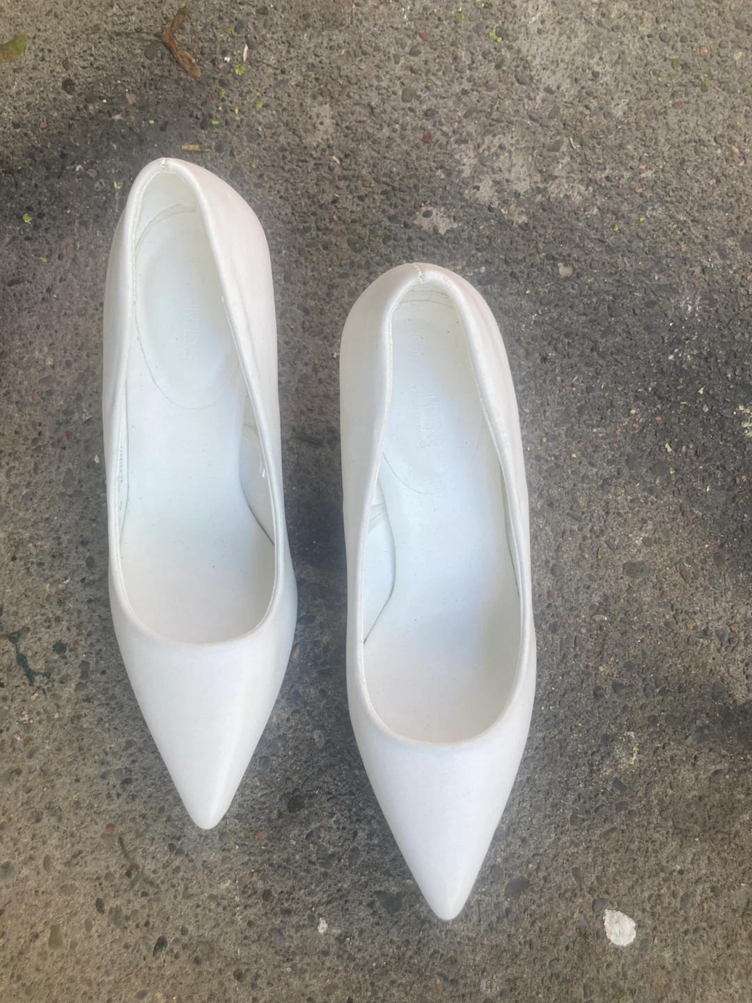 White Pointed Toe Heels
