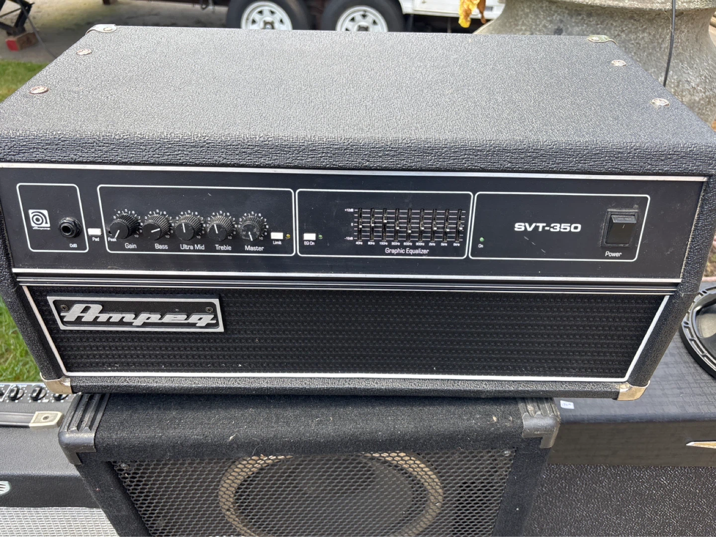 Ampeg SVT-350 Bass Amp Head