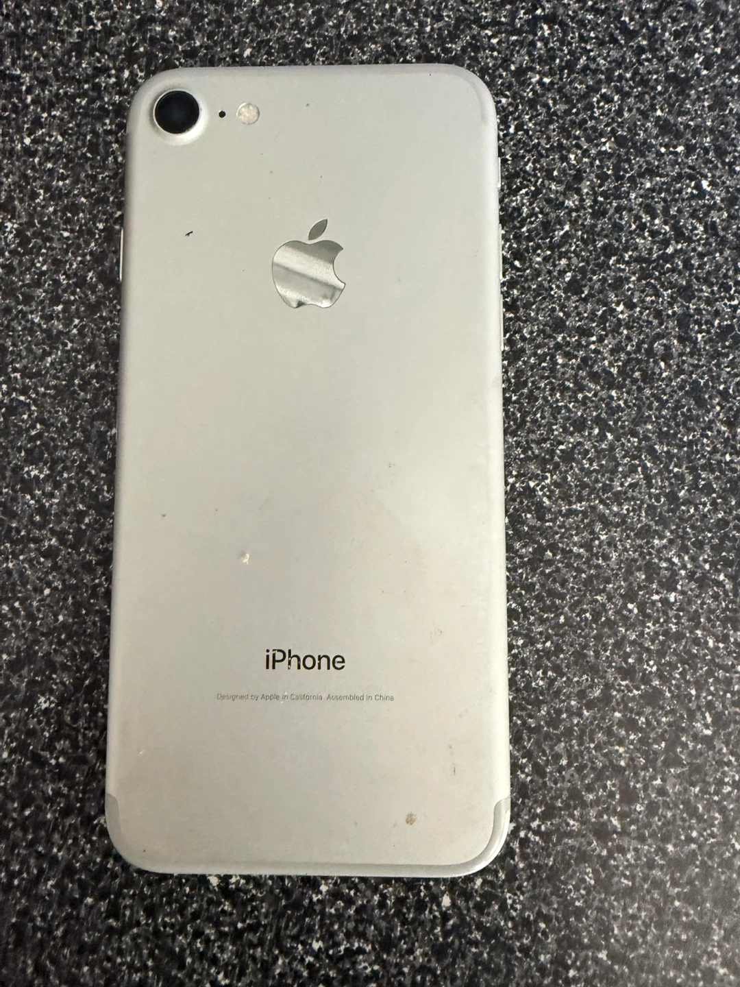 Apple iPhone 7 - photo 2