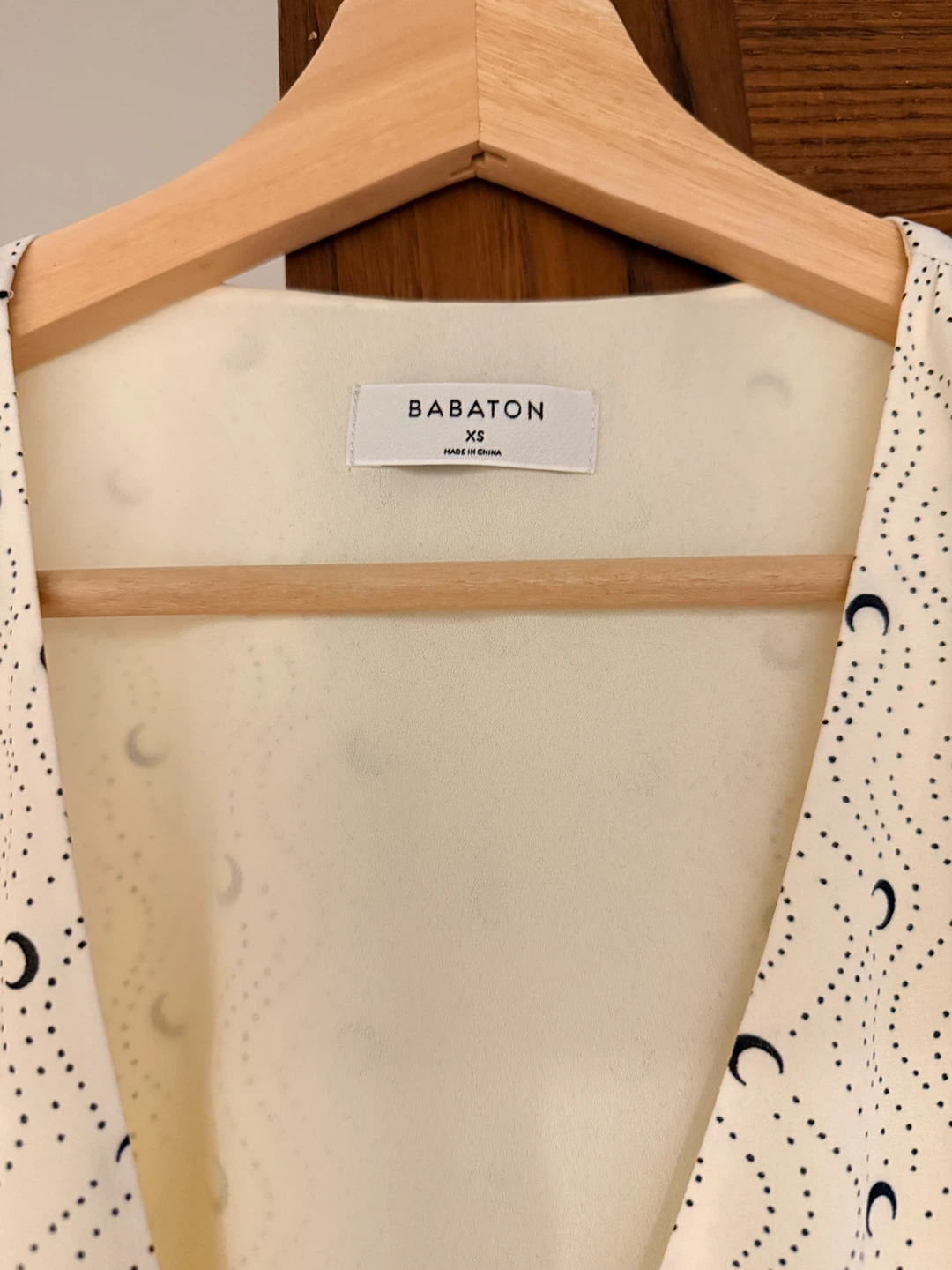 Babaton Aritzia Crescent Moon Wrap Dress - XS - photo 3
