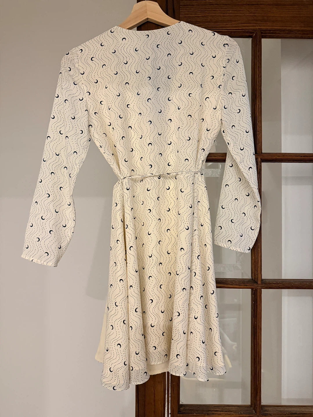 Babaton Aritzia Crescent Moon Wrap Dress - XS - photo 2