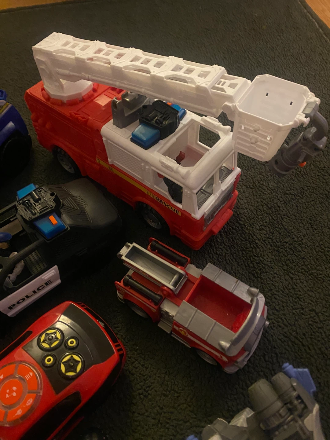 Emergency vehicle toy lot - photo 2