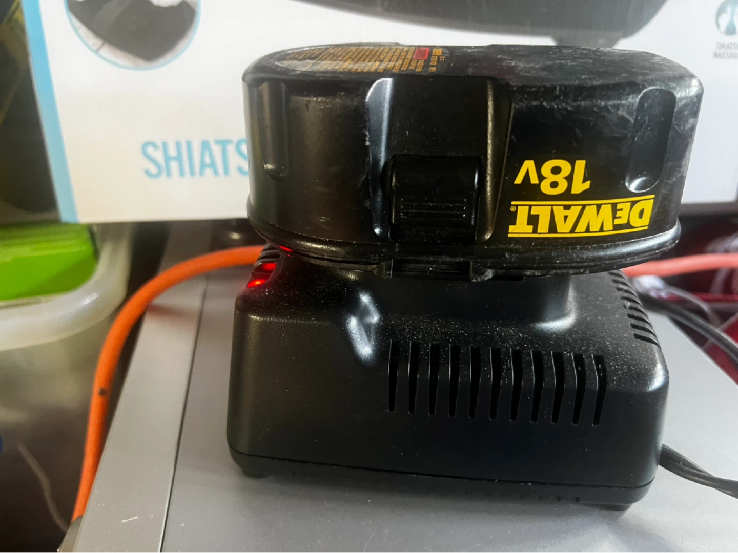 DeWalt 18V Cordless Drill with Battery and Charger - photo 3