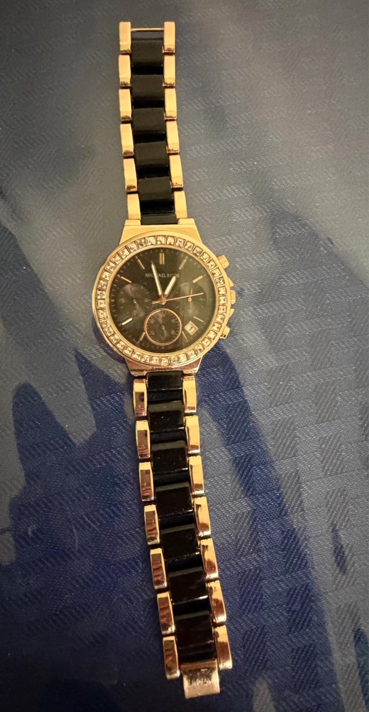 Michael Kors Ladies Watch - Rose Gold & Black - photo 3