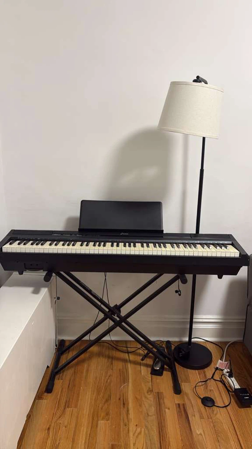 Digital Piano - photo 2