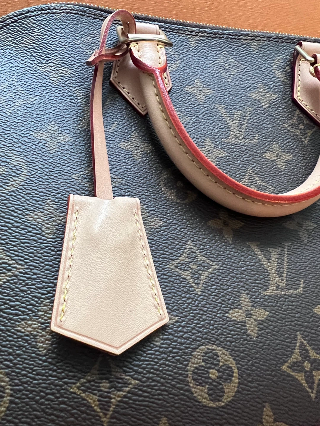 $1500 LV Alma Bag UNUSED + KEPT IN BOX W/ RECEIPT FROM PARIS - photo 5