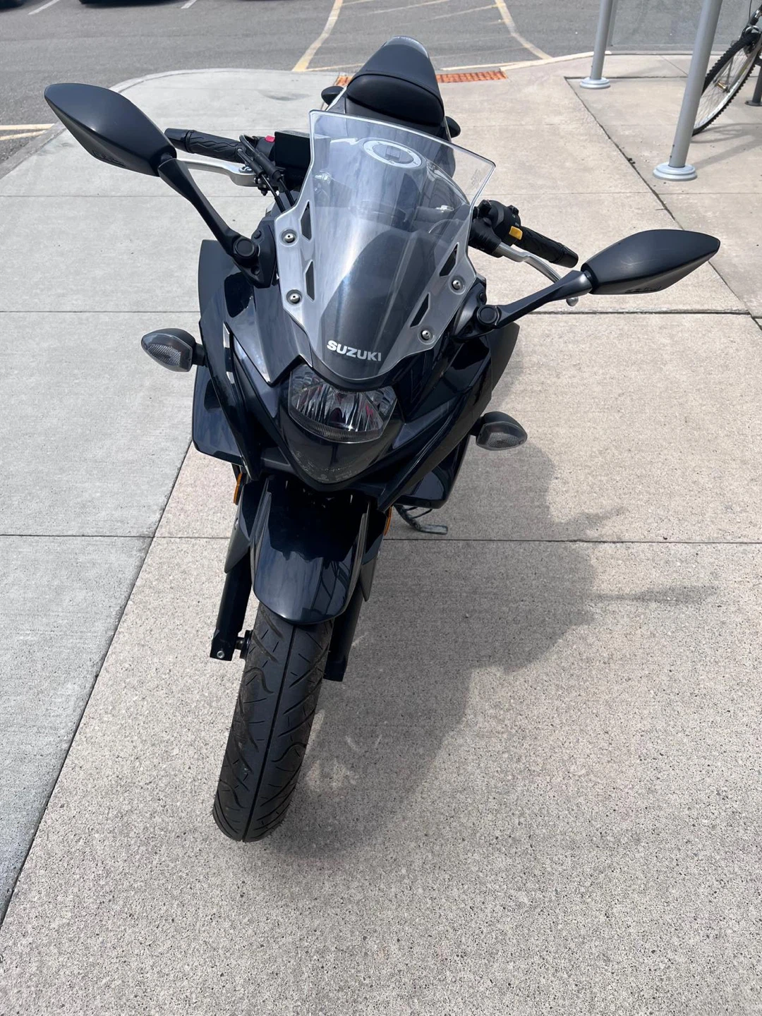 Black Suzuki GSX-R Motorcycle - photo 4