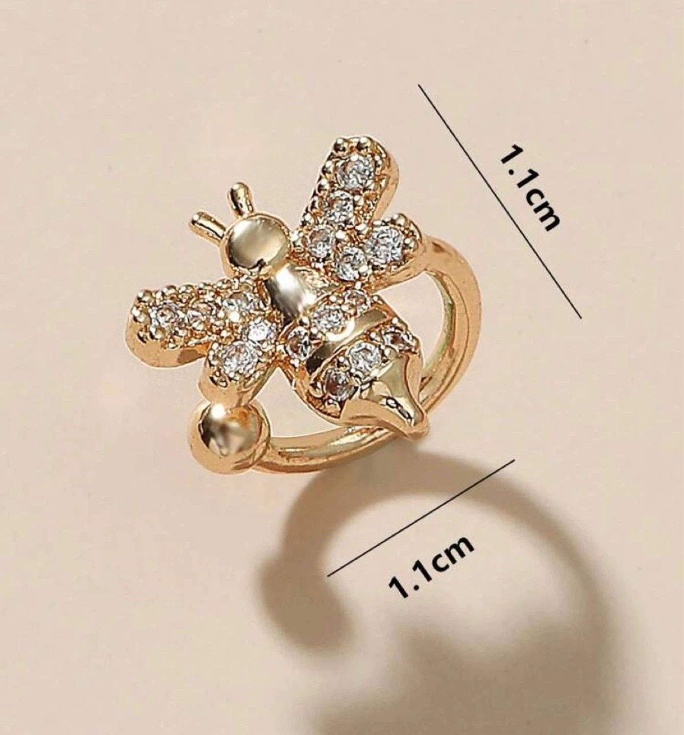 Crystal Bee Ear Cuff - photo 3