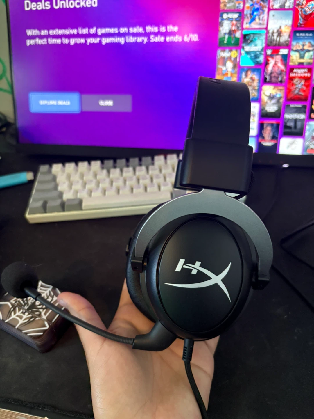 HyperX Cloud Gaming Headset with Microphone