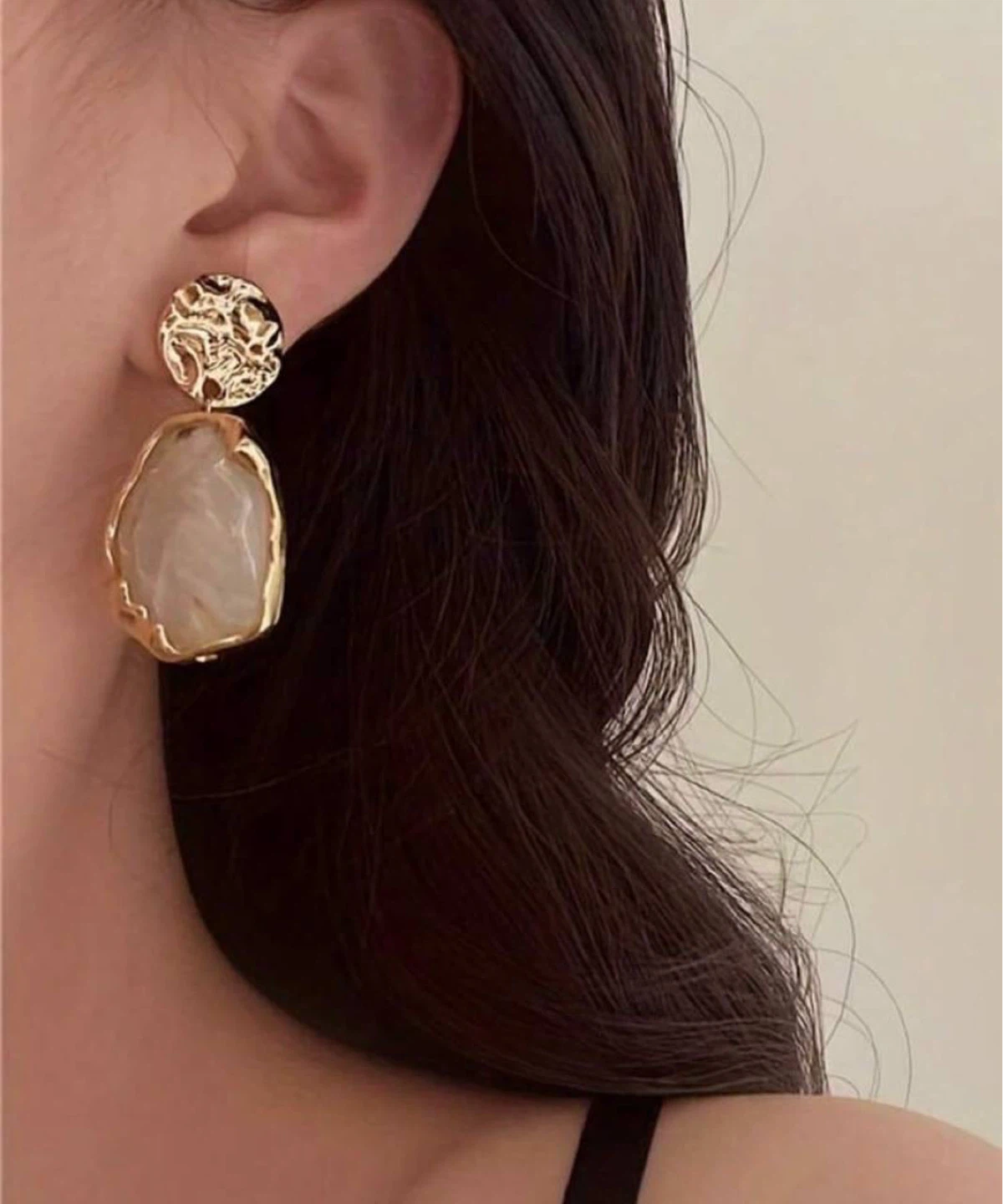Gold & Cream Resin Drop Earrings - photo 2