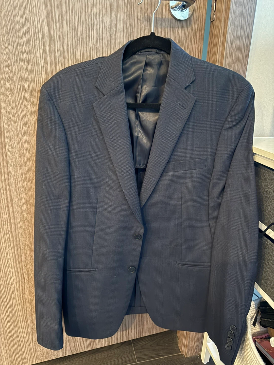 Calvin Klein Men's Navy Plaid Wool Blazer - Size 36S