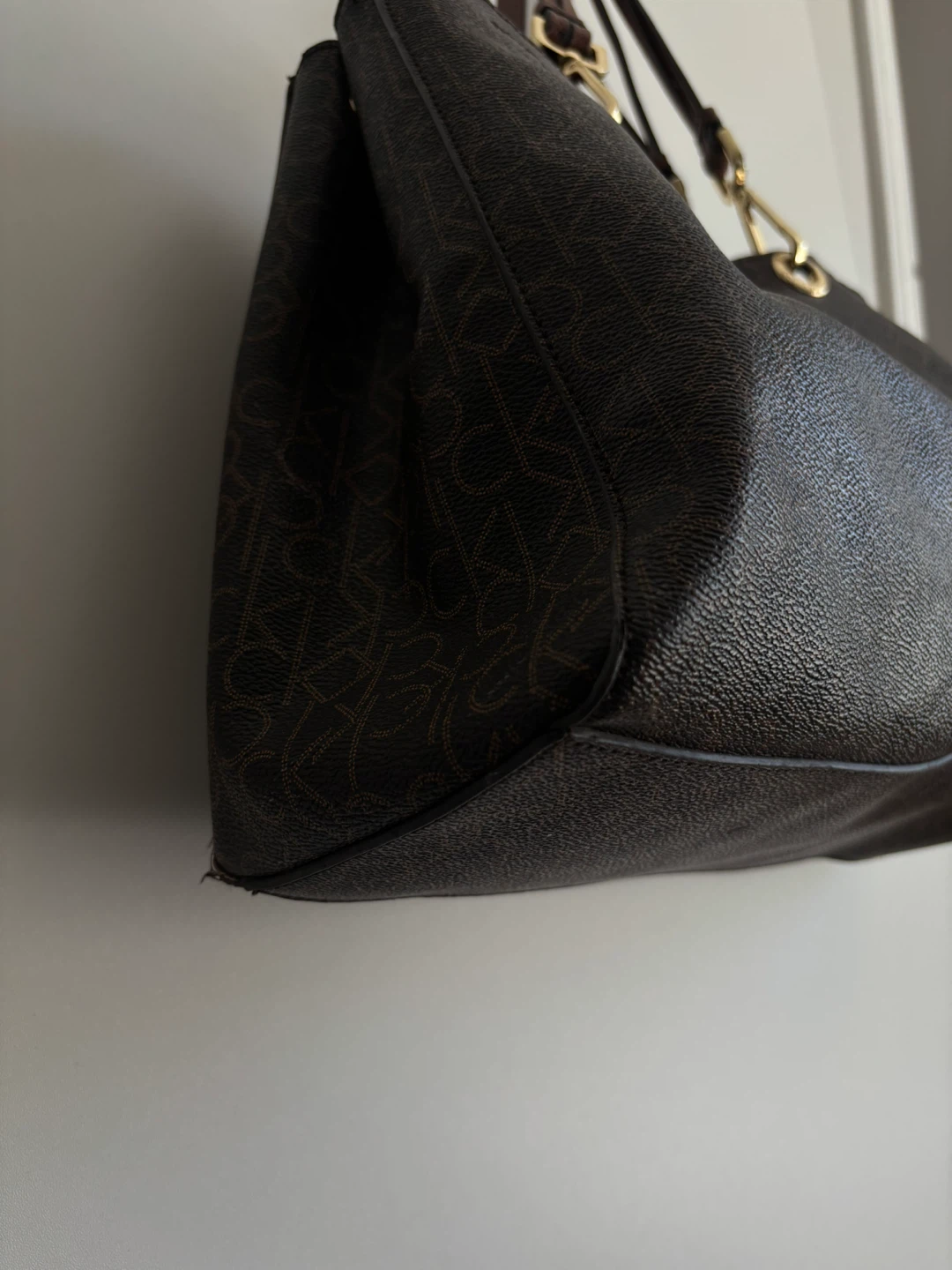 Calvin Klein Monogram Tote Bag - photo 4