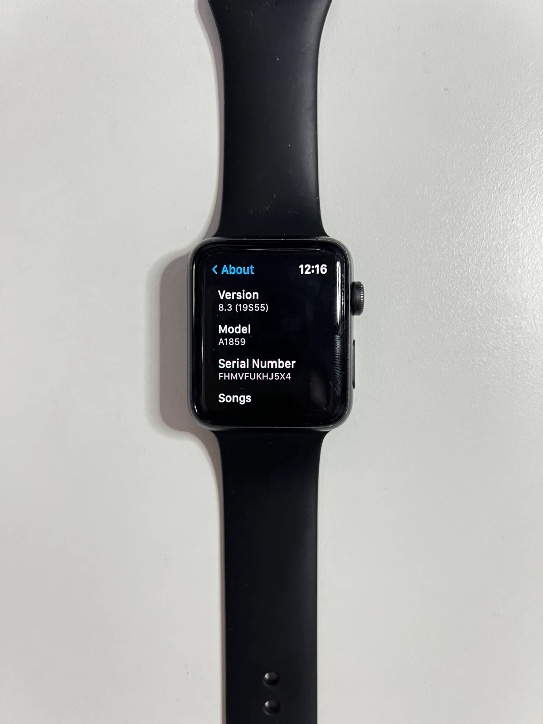Apple Watch Series 3 GPS 42mm - photo 2
