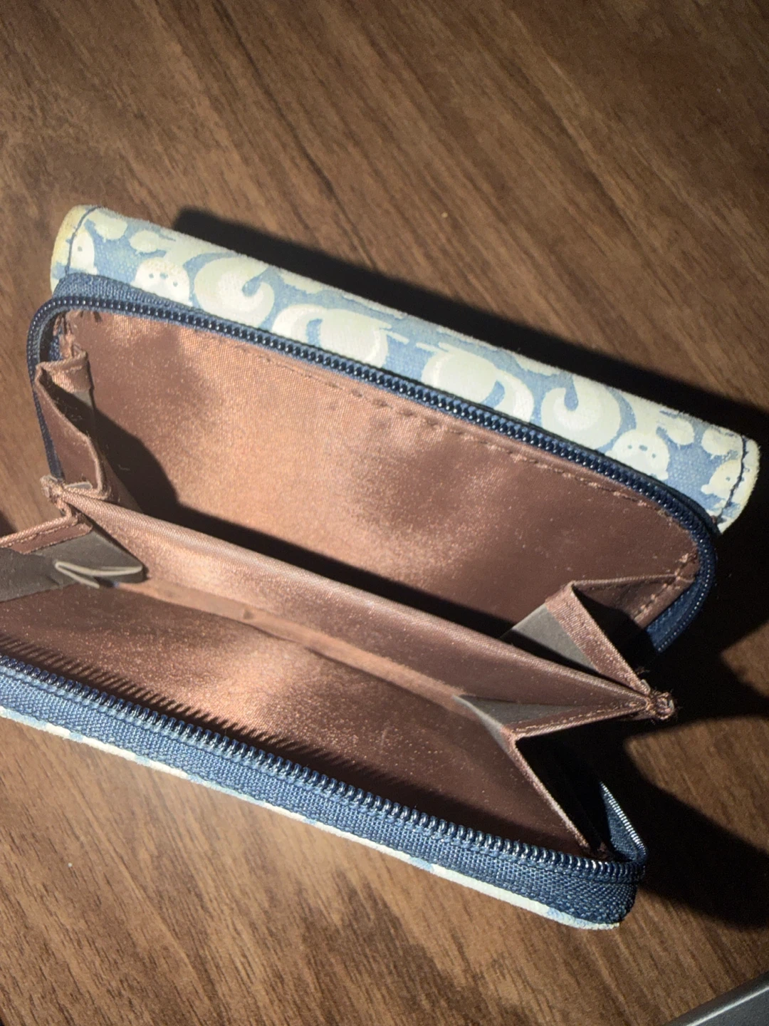 Blue and White Squirrel Print Wallet - photo 5